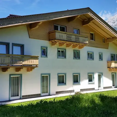 Alpensuite Top 6 Am Wilden Kaiser Scheffau am Wilden Kaiser Exterior photo